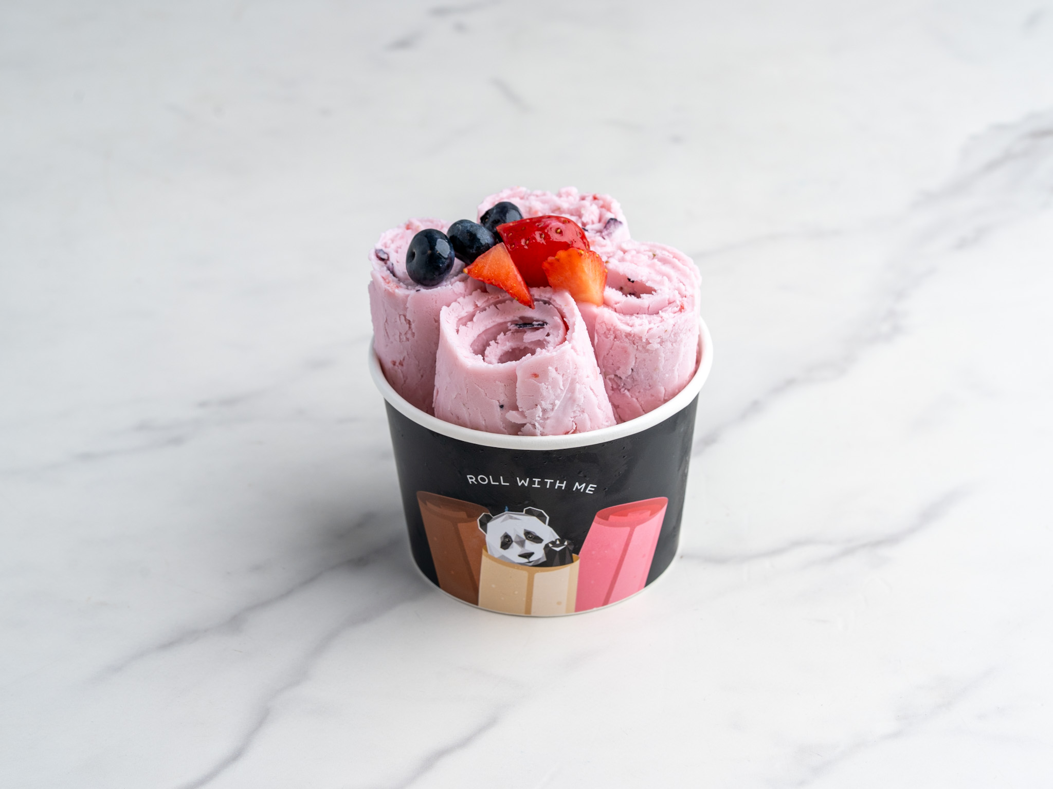 FRUITS ROLL ICE CREAM